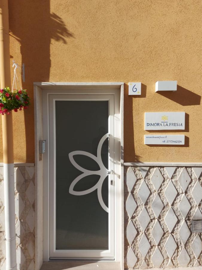 Appartement Dimora La Fresia à Massafra Extérieur photo